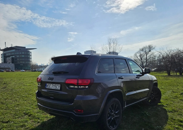 Jeep Grand Cherokee cena 134000 przebieg: 32700, rok produkcji 2020 z Warszawa małe 56